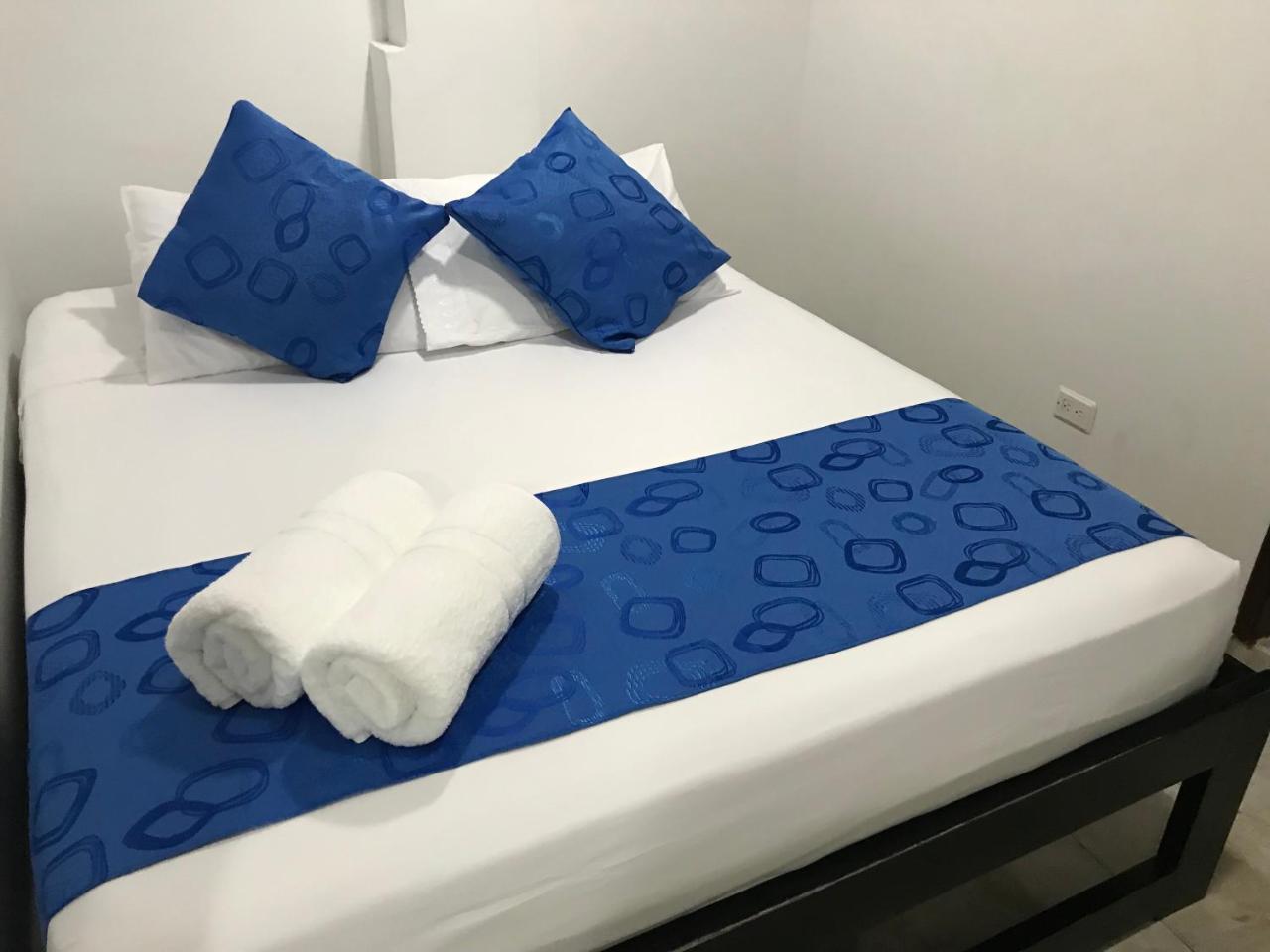 Hostal El Vecino San Andrés Екстериор снимка